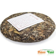 Белый чай из Фудин (прессованный) 350г. White tea from Fuding - белый чай прессованный